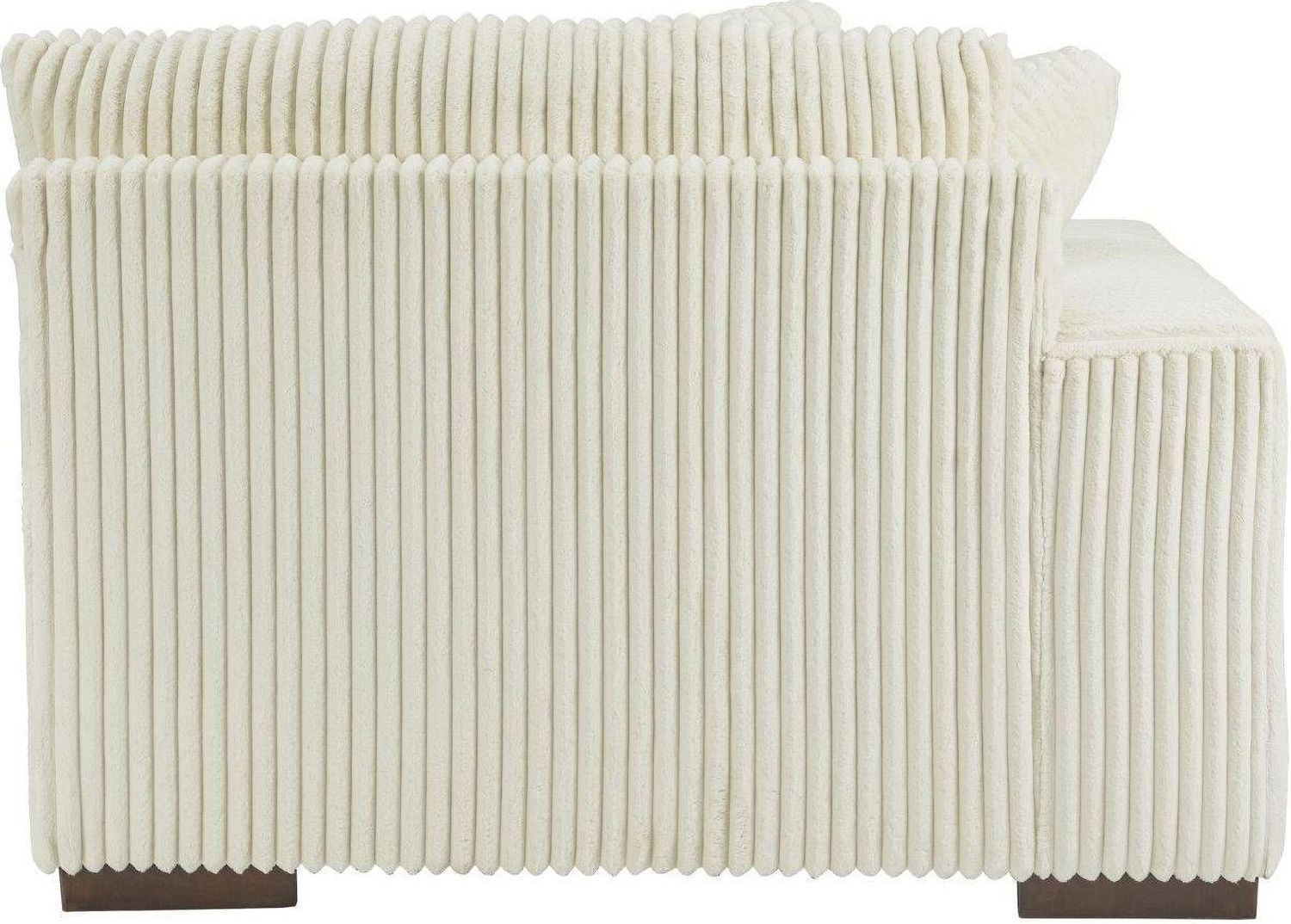 Lindyn 2-Piece LAF Chaise Sectional In Ivory 21104S3