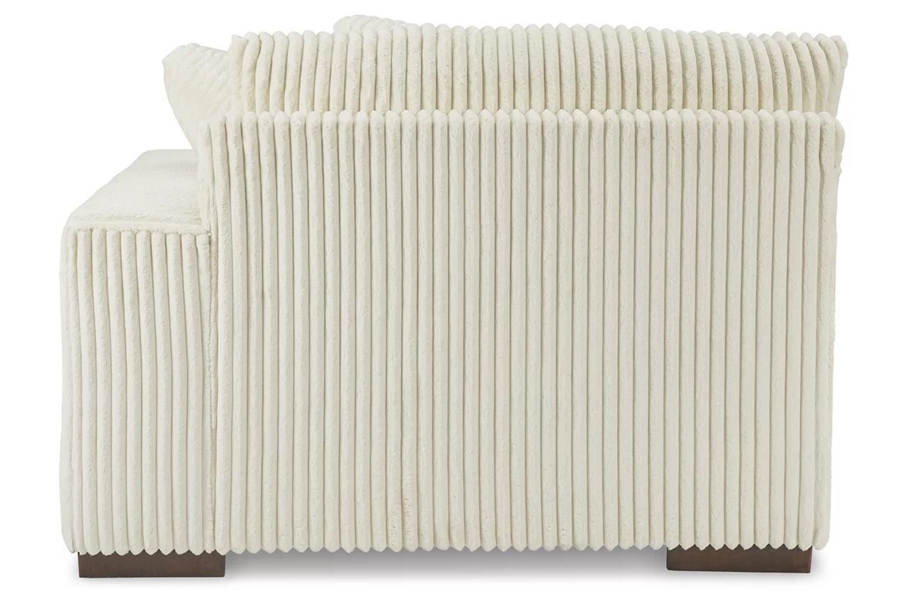 Lindyn 2-Piece LAF Chaise Sectional In Ivory 21104S3