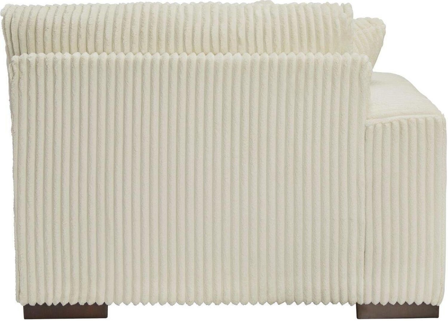 Lindyn 2-Piece RAF Chaise Sectional In Ivory 21104S4
