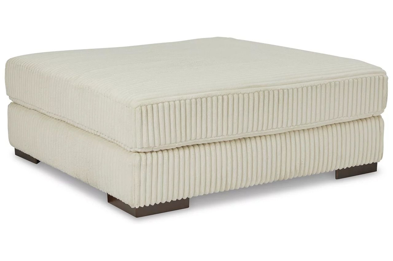 Lindyn 5-Piece LAF Sectional With Chaise In Ivory 21104S6