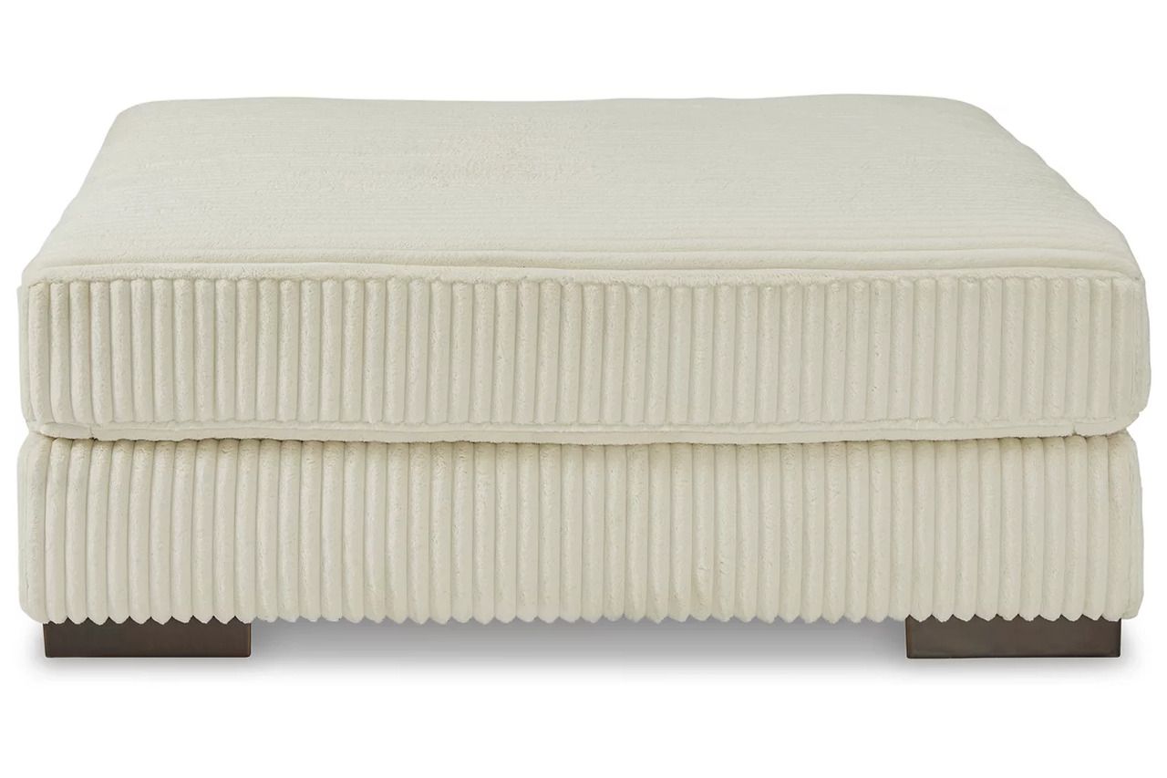 Lindyn 5-Piece LAF Sectional With Chaise In Ivory 21104S6