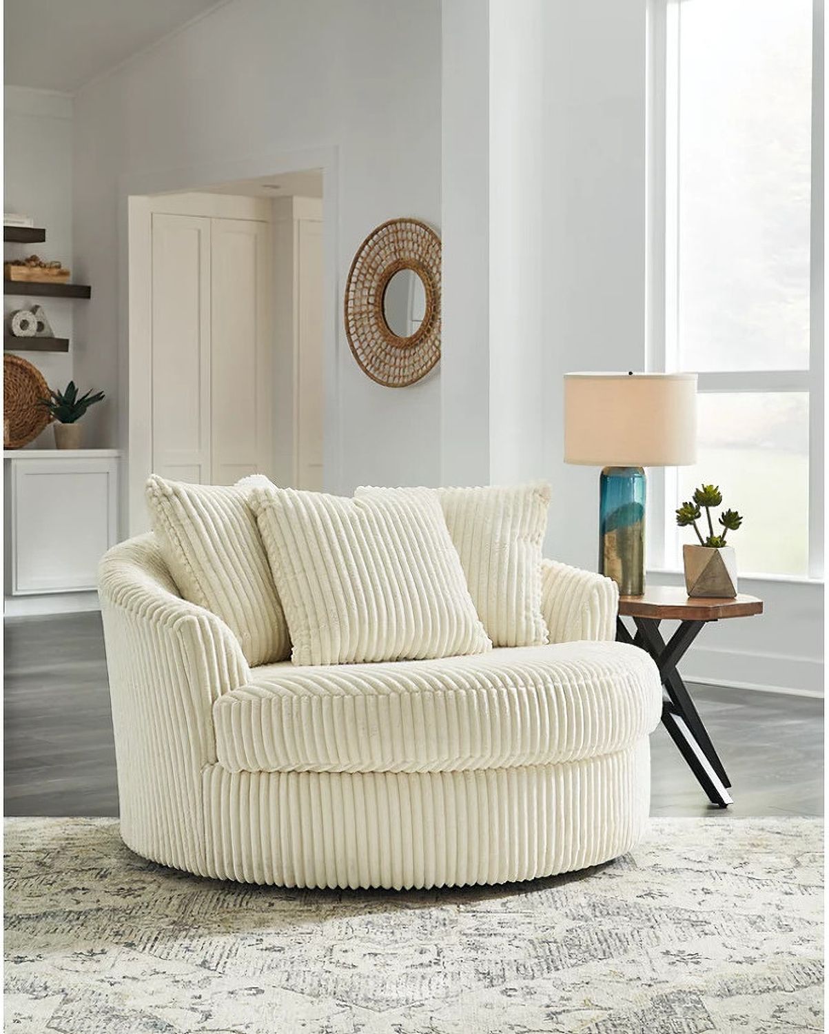 Lindyn 6-Piece Sectional with Chaise and Ottoman In Ivory 21104U1