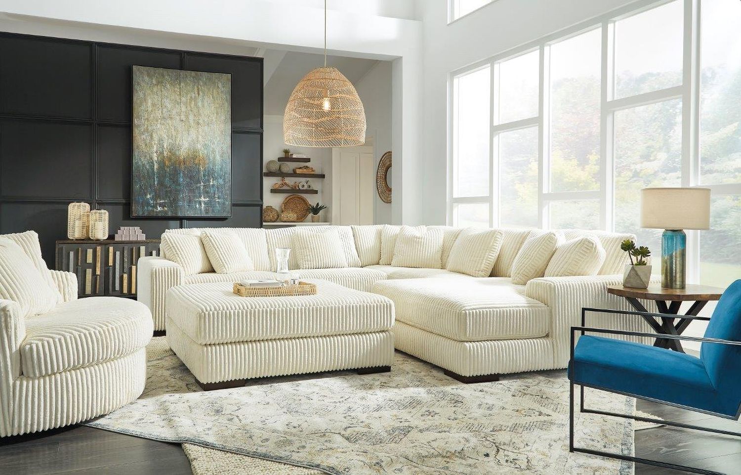 Lindyn 6-Piece Sectional with Chaise and Ottoman In Ivory 21104U1
