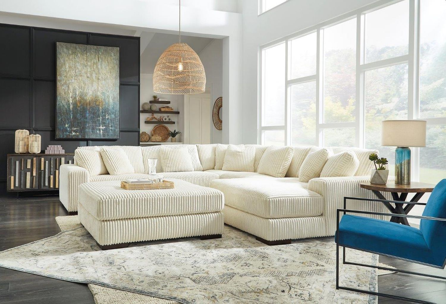 Lindyn 6-Piece Sectional with Chaise and Ottoman In Ivory 21104U1