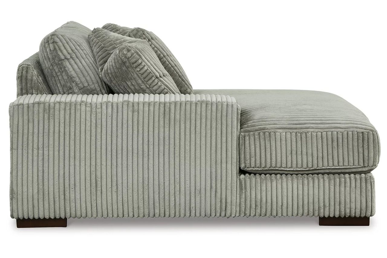 Lindyn Super Chaise In Fog 21105S11