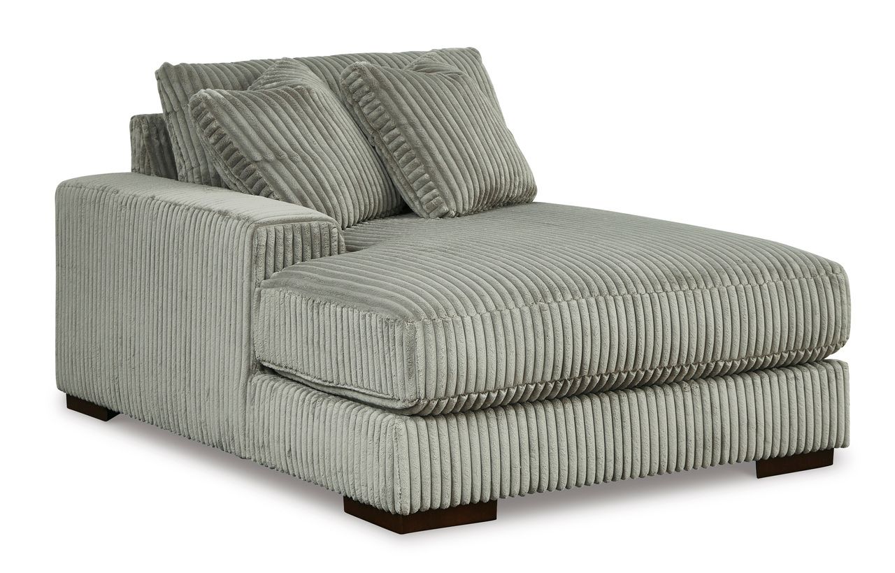 Lindyn Super Chaise In Fog 21105S11
