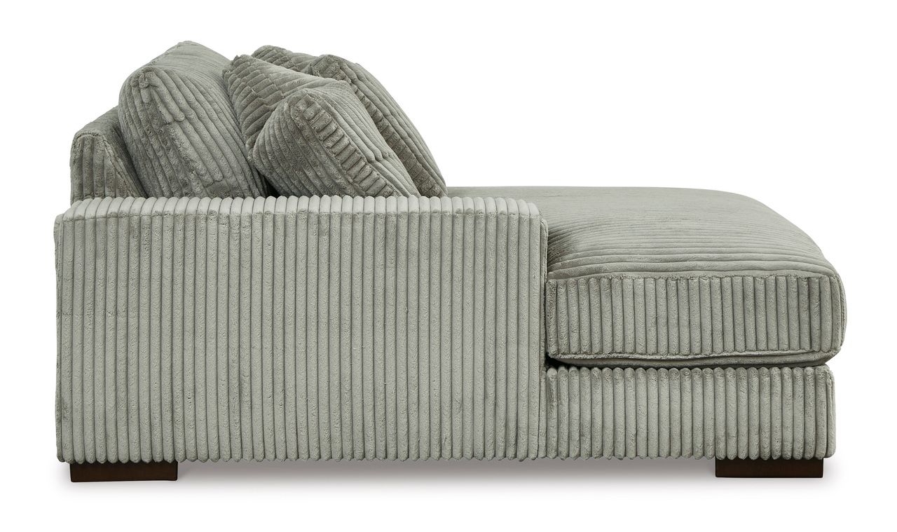 Lindyn Super Chaise In Fog 21105S11
