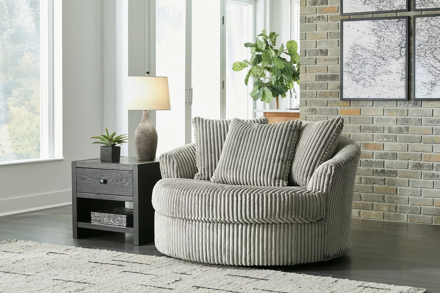Lindyn 5-Piece Sectional In Fog 21105S5