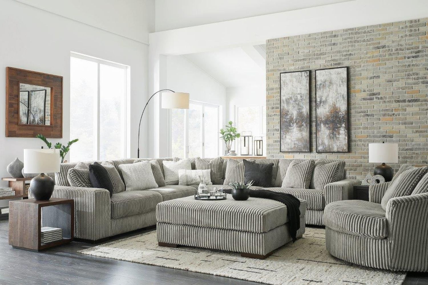 Lindyn 4-Piece Sectional, Chair and Ottoman In Fog 21105U11