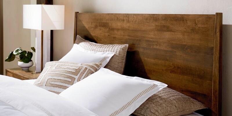 Parkway Panel Bed 2128K169
