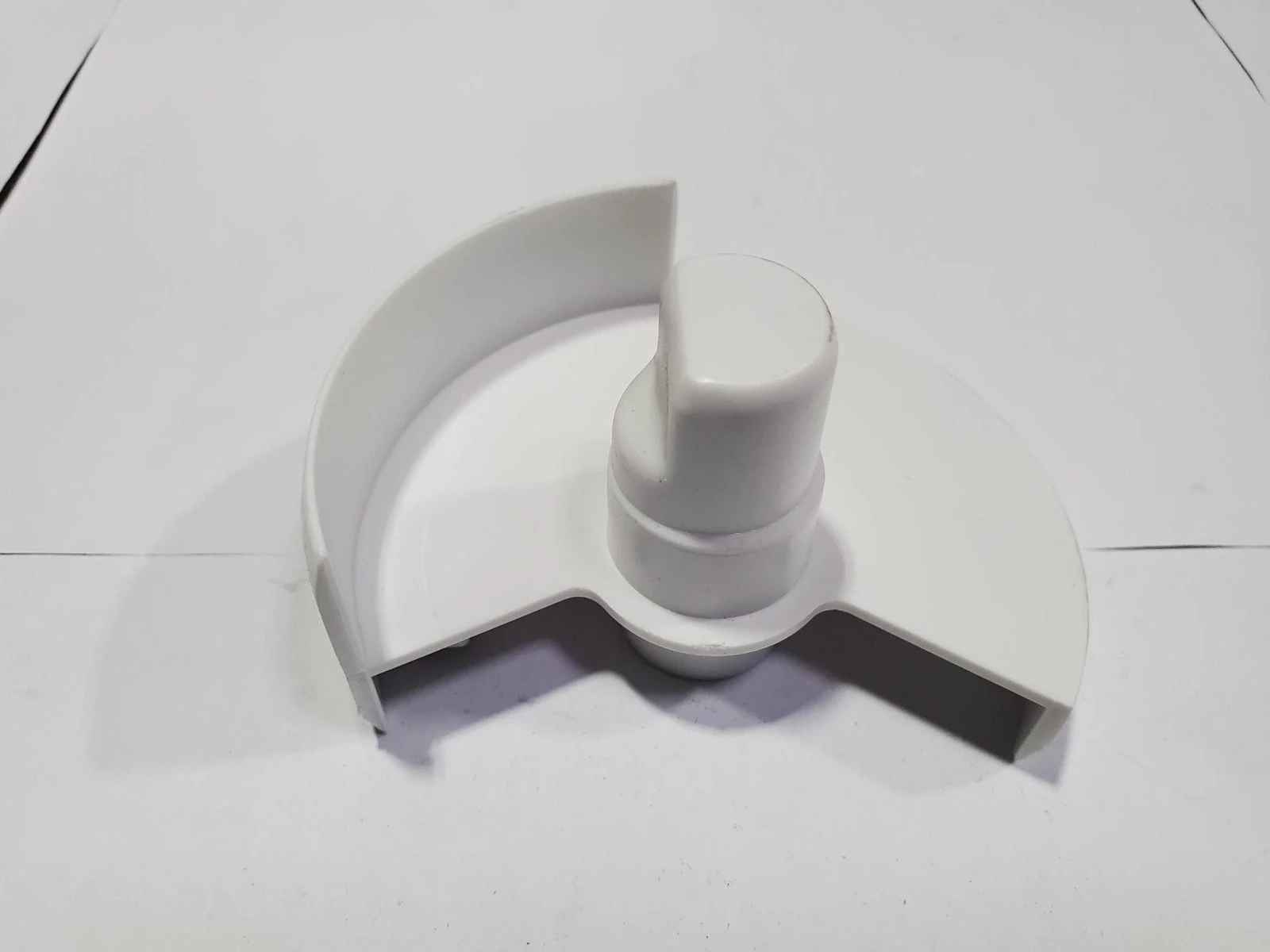 Freezer Vent Air Guide 2208200085