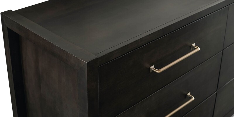 Braddock Dresser 22240237Z