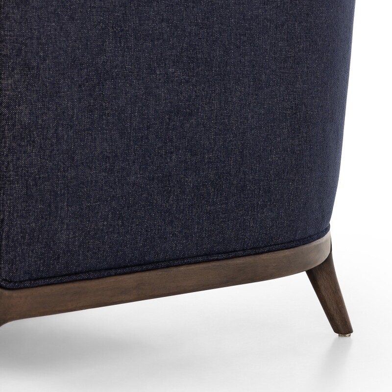 Ellsworth Sofa - 224510-005 224510005