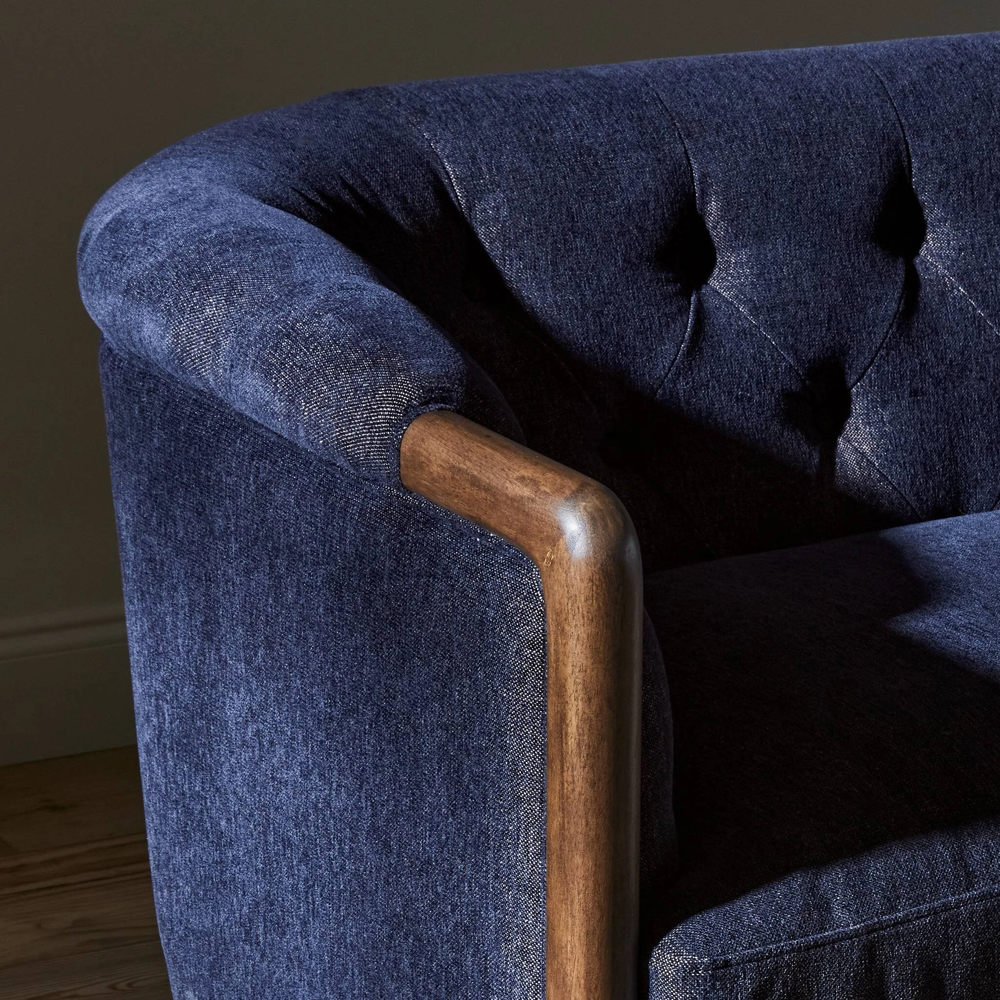 Ellsworth Sofa - 224510-005 224510005