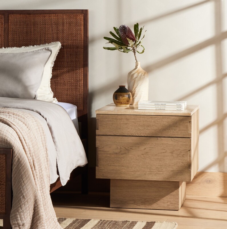 Jaylen Nightstand - 225937-001 225937001