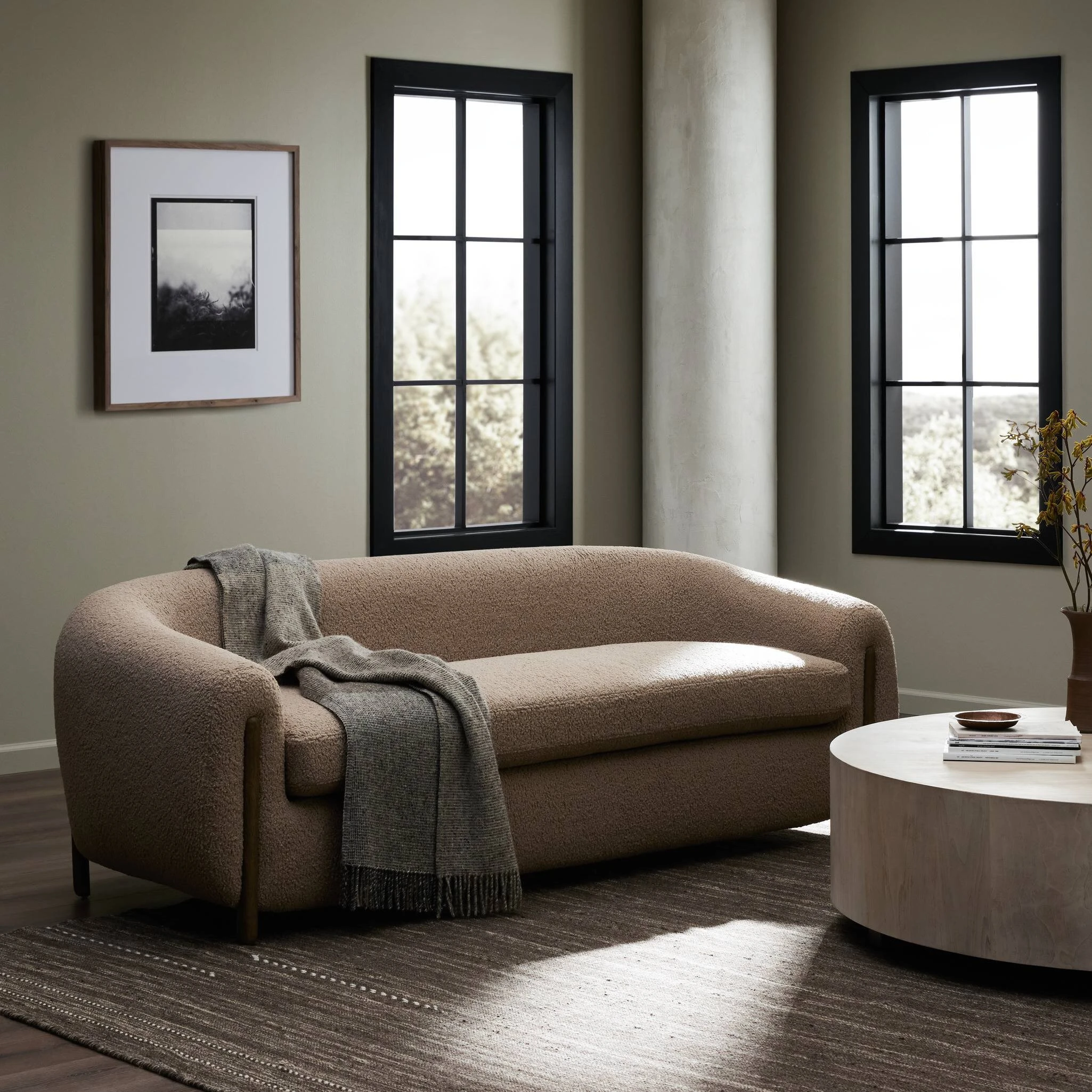Lyla Sofa - 226555-012 226555012