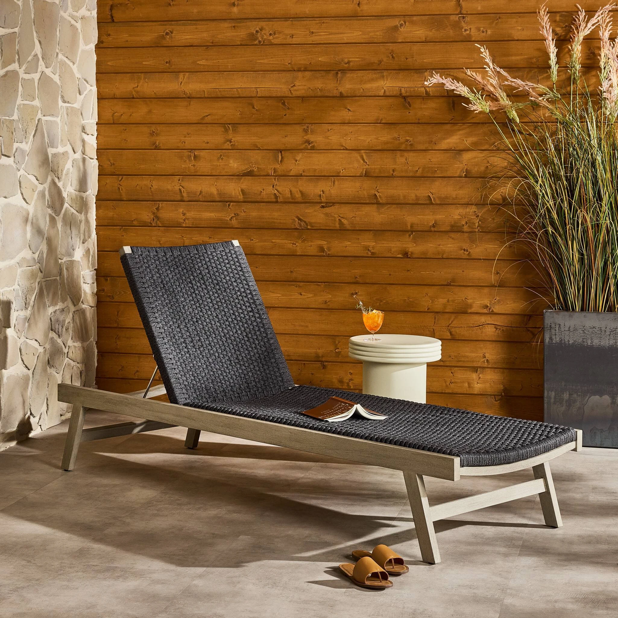 Delano Outdoor Chaise - 226919-002 226919002