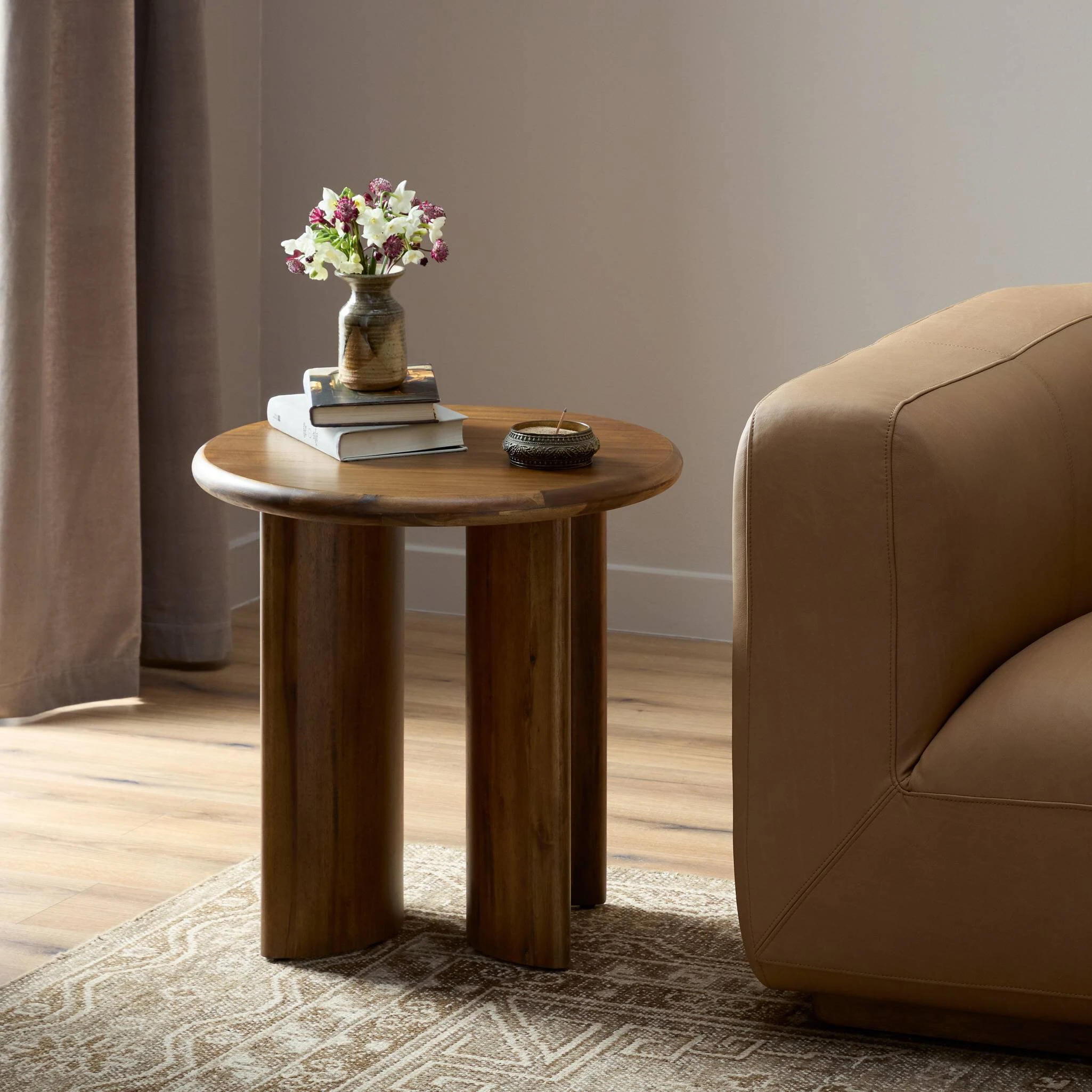 Paden End Table - 227802-001 227802001