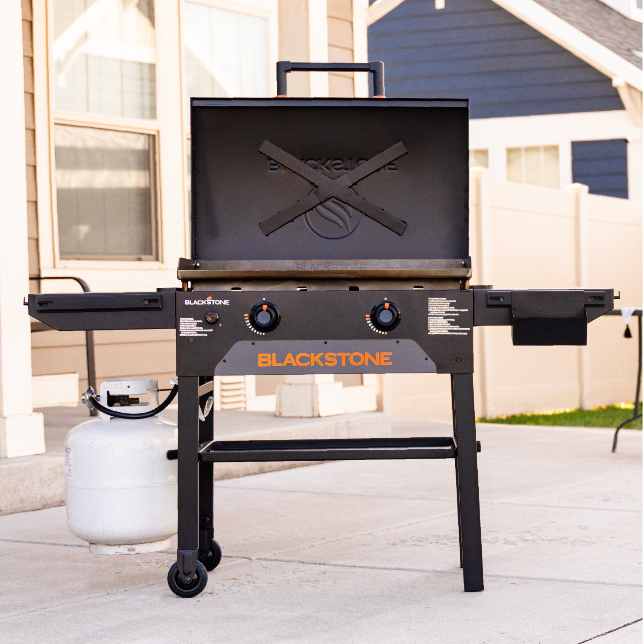 28" Griddle with Hood view 8