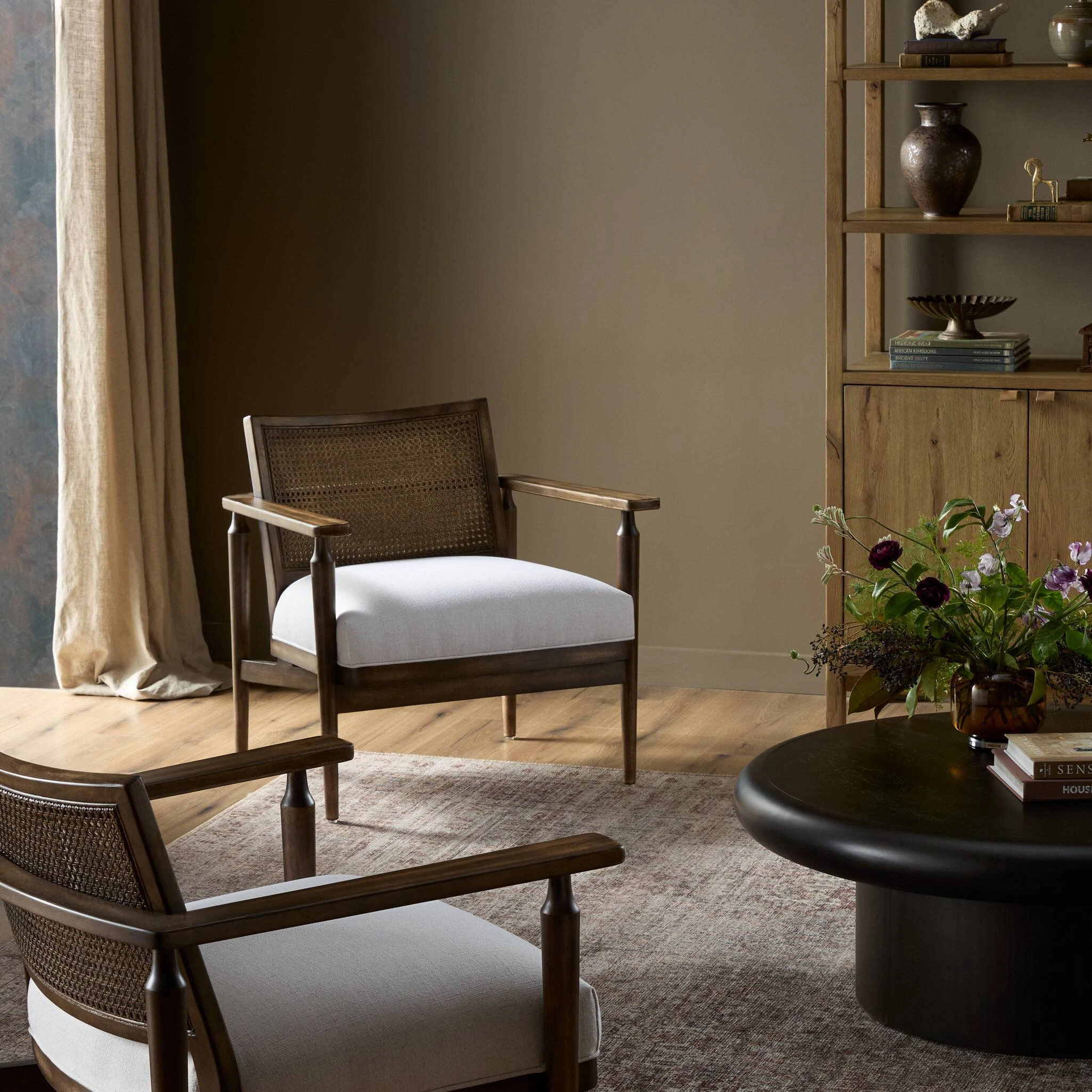 Xavier Chair - 229360-007 229360007