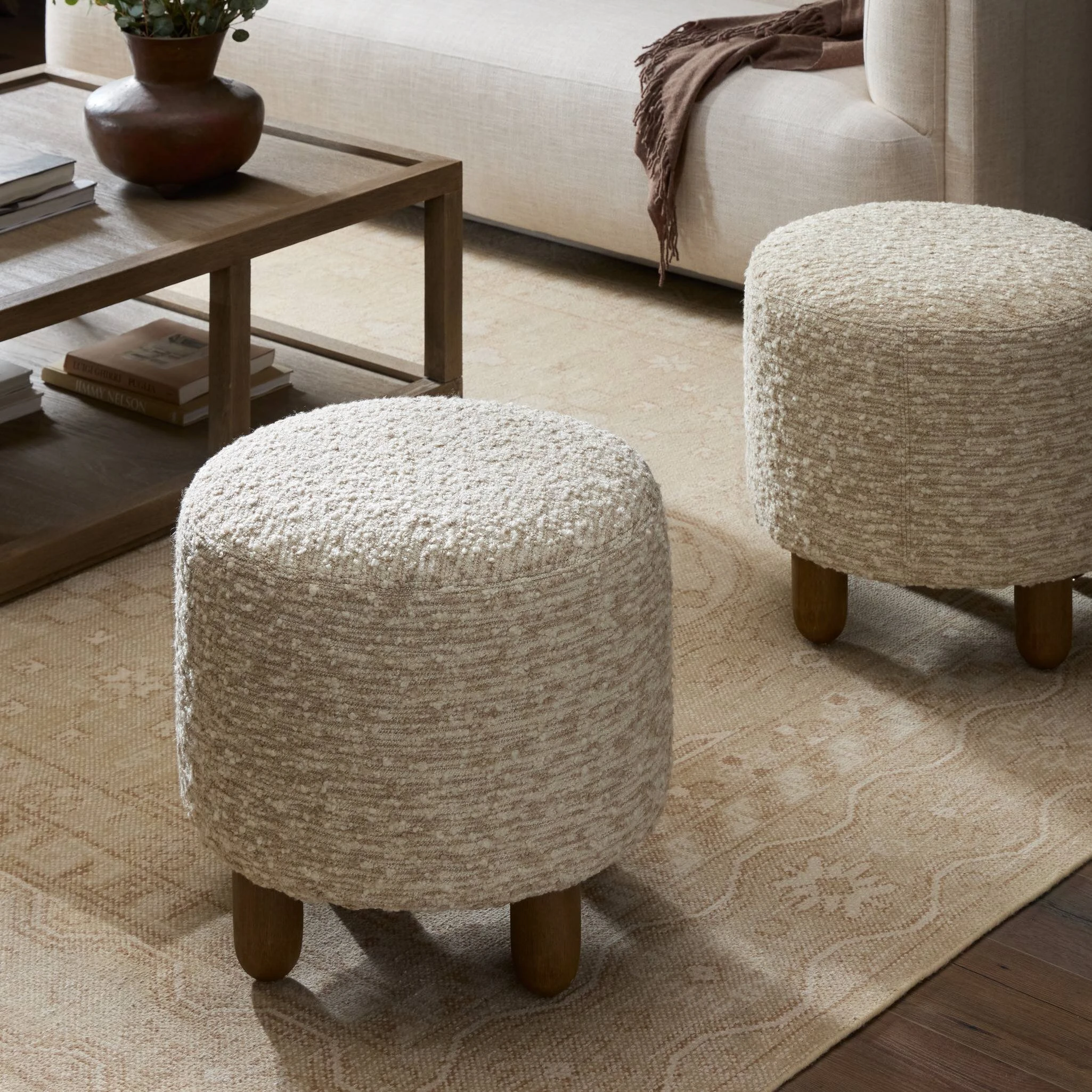 Aniston Ottoman - 230810-006 230810006