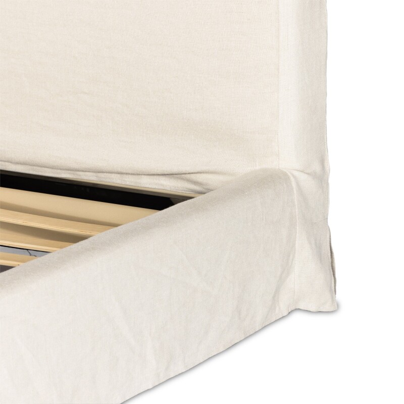 Daphne Slipcover Bed - 234702-001 234702001