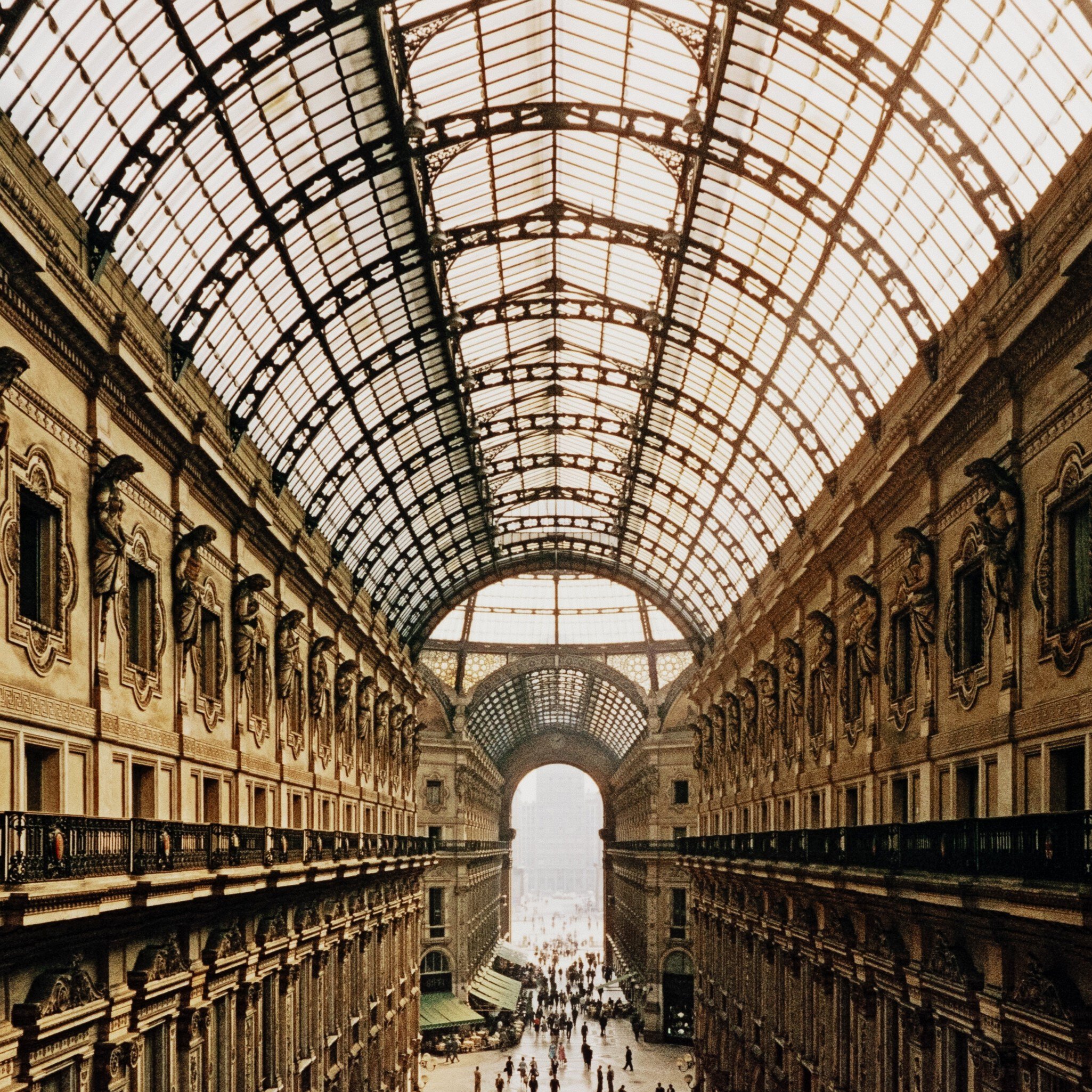 Galleria Vittorio Emanuele II by Slim Aarons - 235525-001 235525001