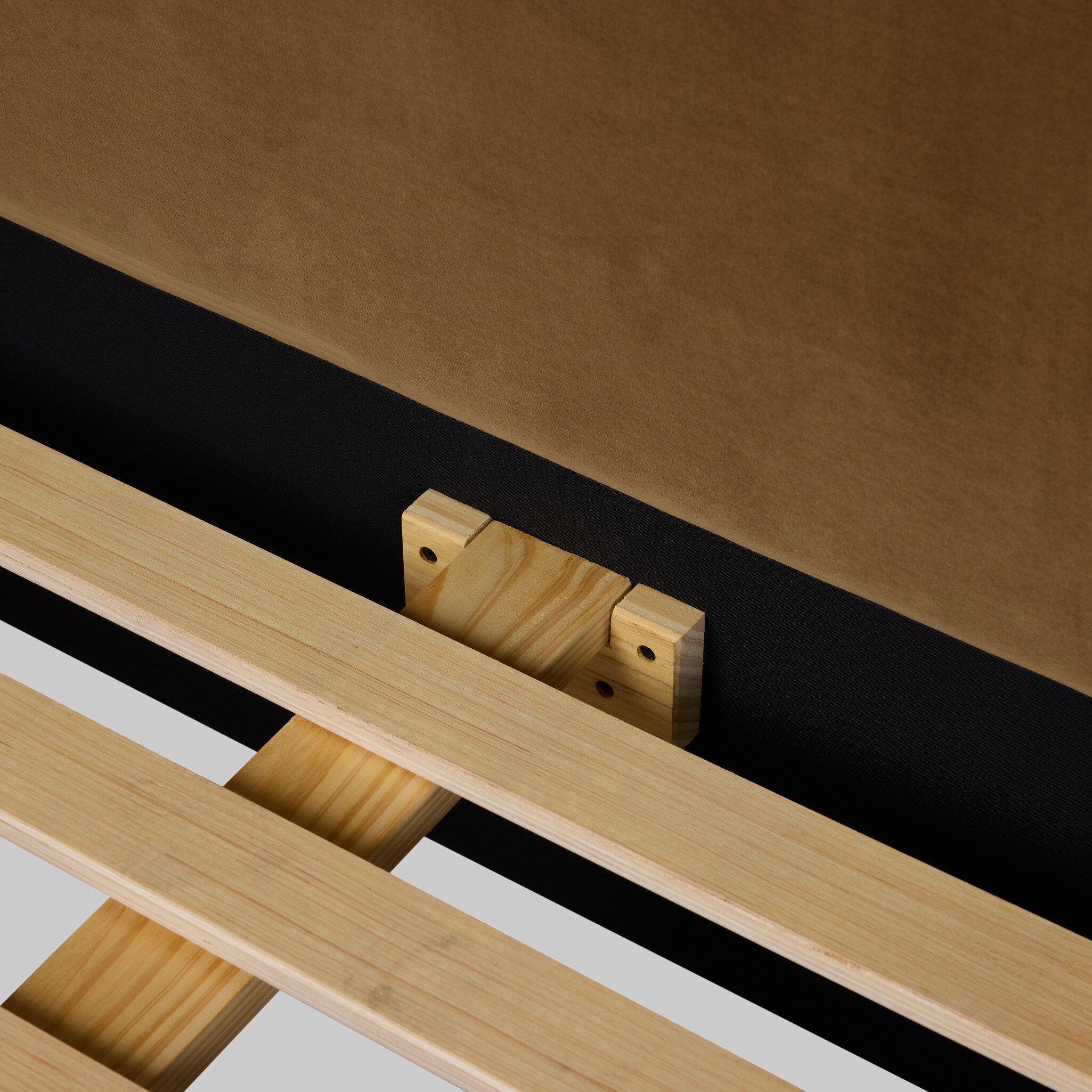 Quincy Bed - 235838-009 235838009