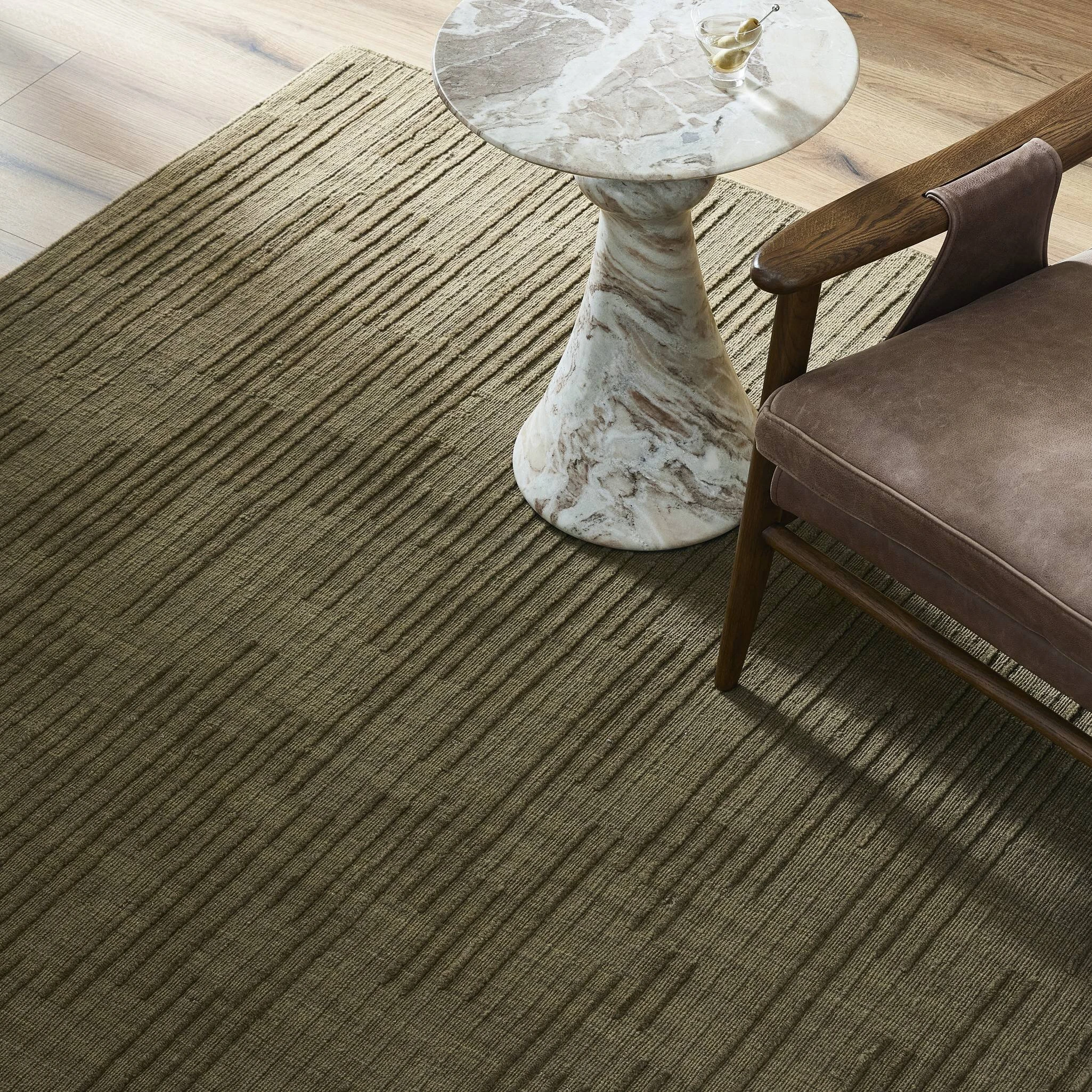 Geist Rug 9'x12' - 237150-014 237150014