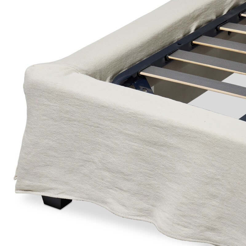 Meryl Slipcover Bed - 238122-007 238122007
