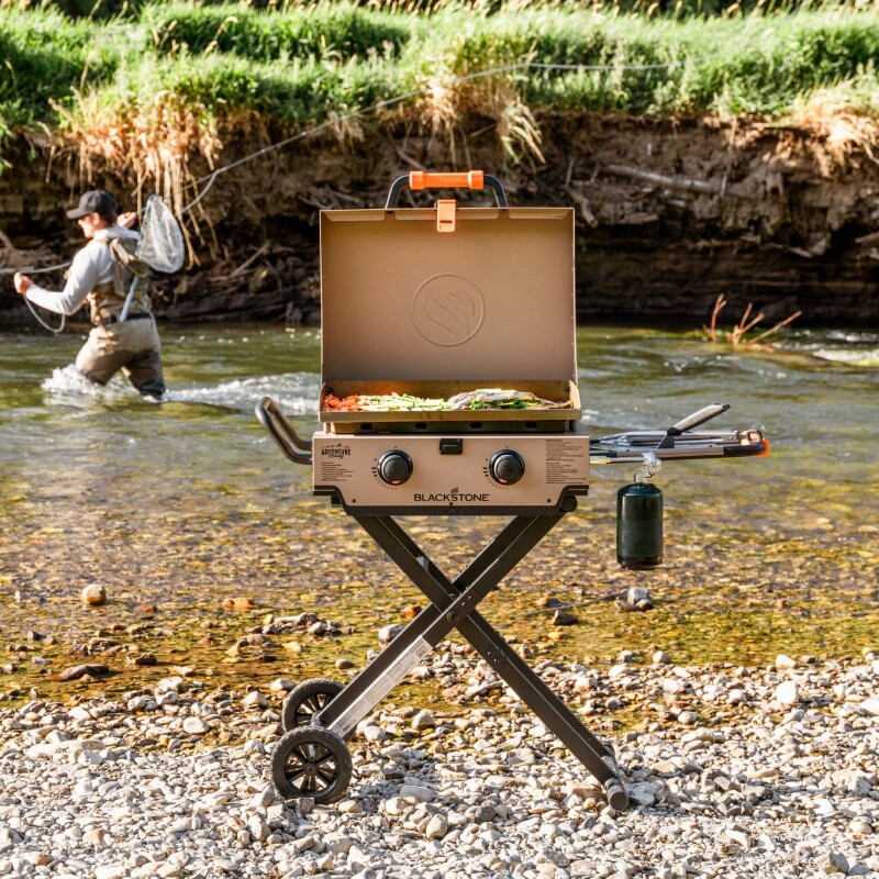 22" Griddle with Flexfold Legs 2385, product image 2 of 12