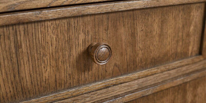 Surry Chest 24040257