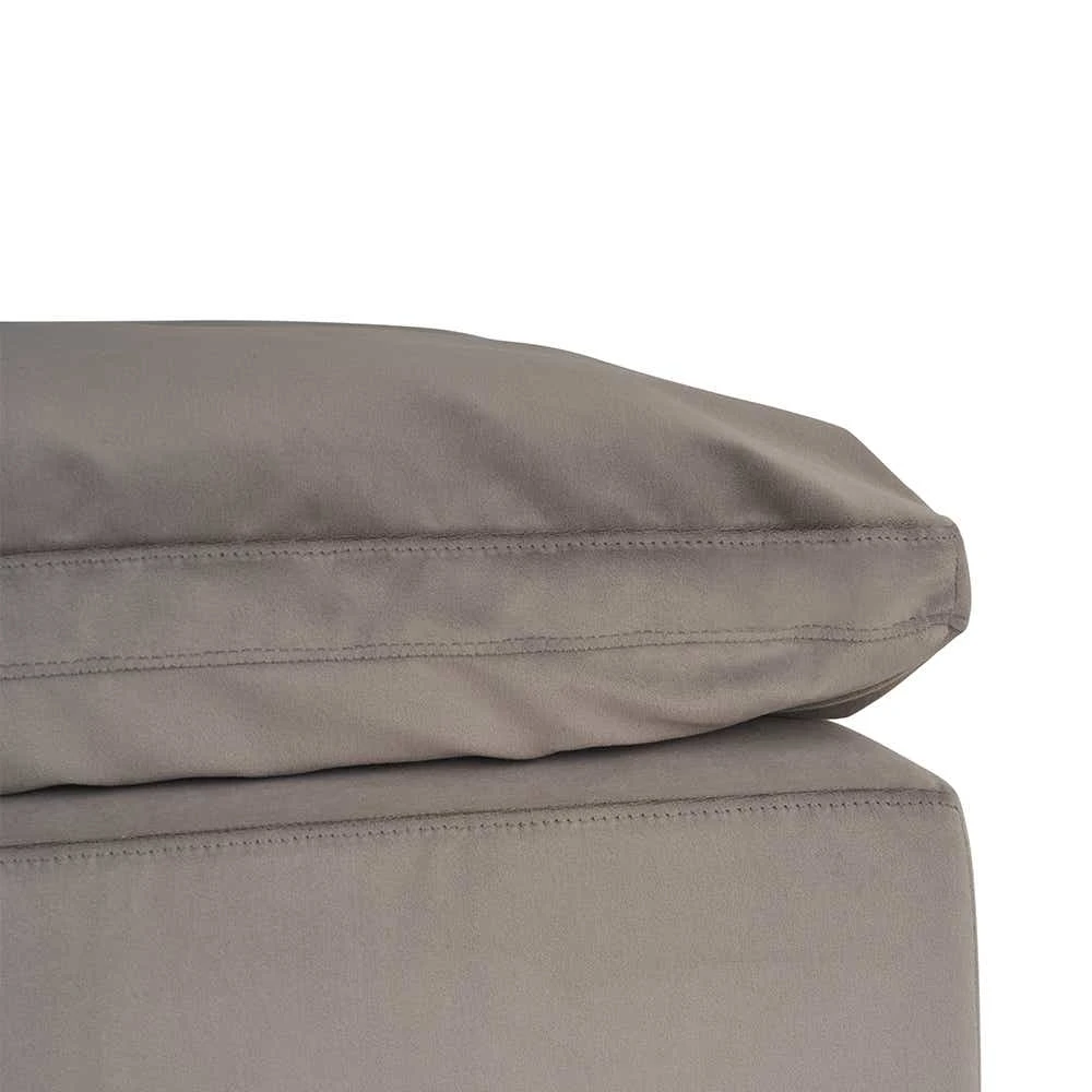 Zuma Ottoman 240675