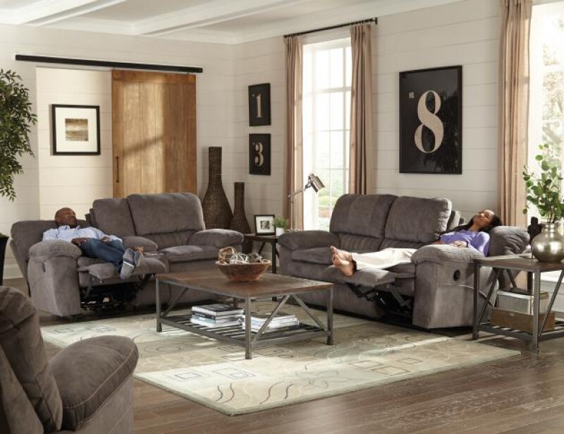 Reyes 240 Lay Flat Reclining Console Loveseat w/Storage & Cupholders 2409
