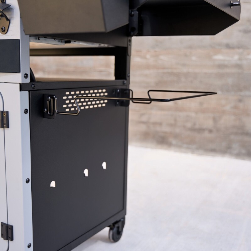 28" XL Griddle with Cabinet 2418