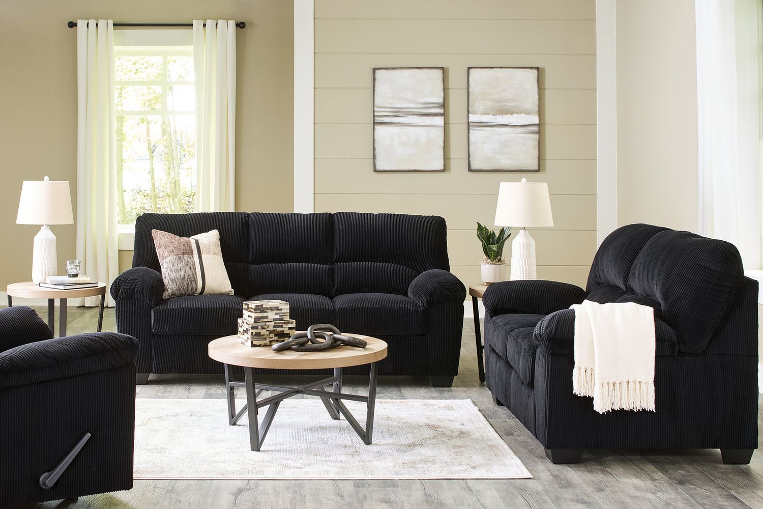 Simplejoy Living Room Set In Onyx 24204U1
