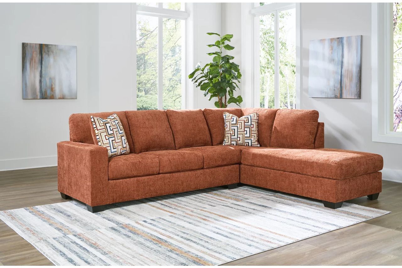 Aviemore 2-Piece Sectional with Chaise In Spice 24304S2