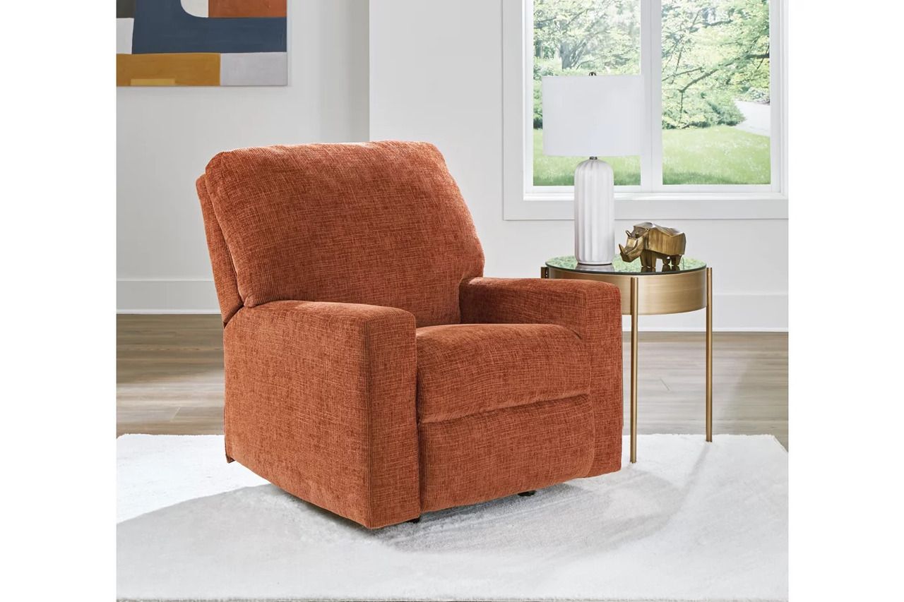 Aviemore 2-Piece Sectional with Chaise In Spice 24304S2