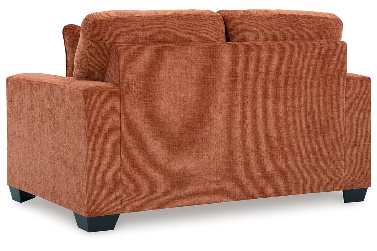 Aviemore Living Room Set In Spice 24304U1