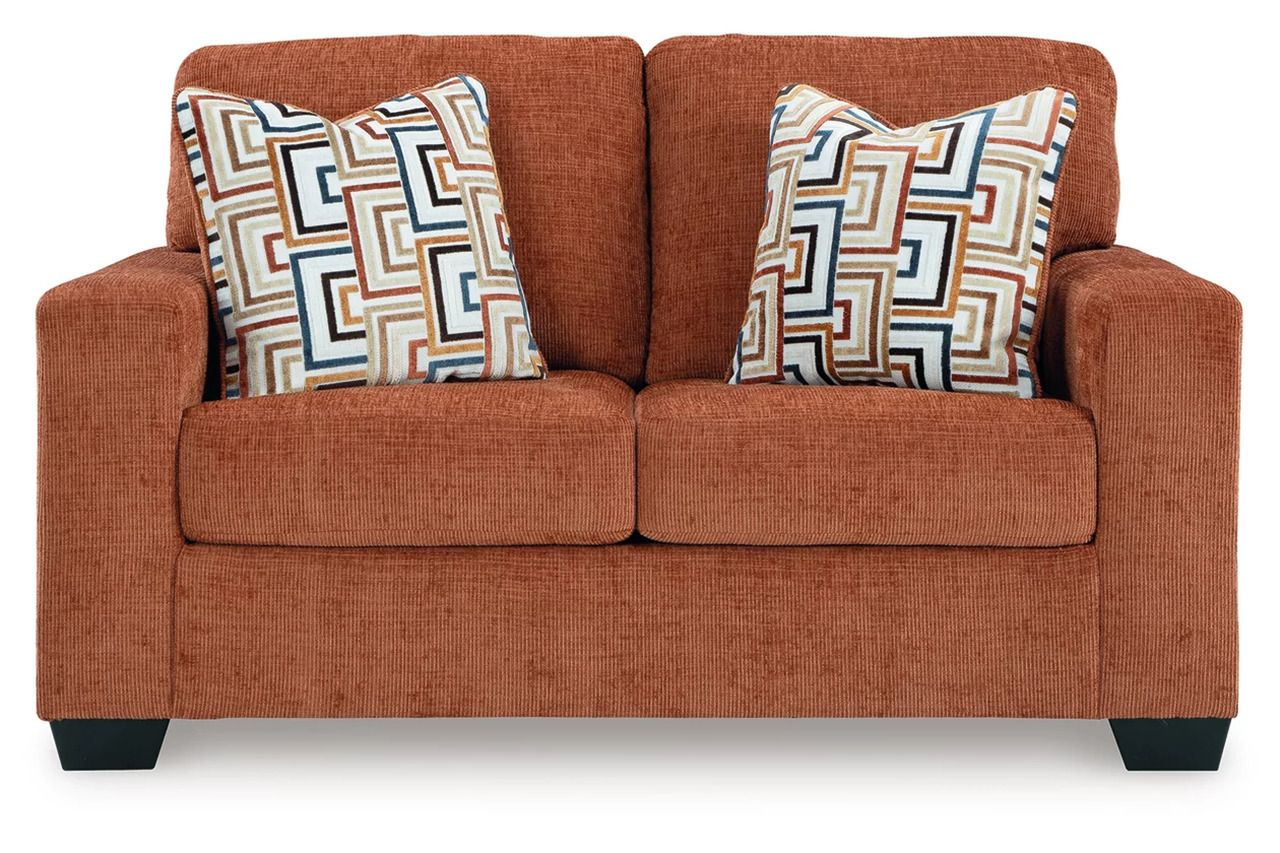Aviemore Living Room Set In Spice 24304U1