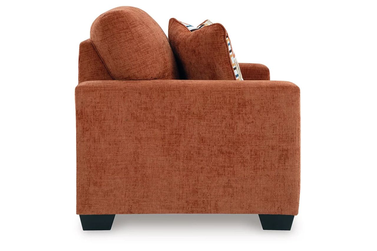 Aviemore Living Room Set In Spice 24304U1