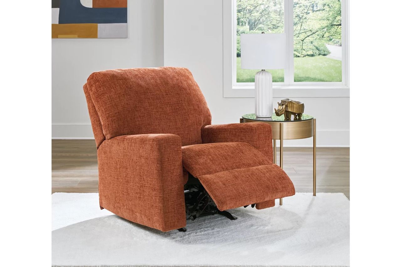 Aviemore 2-Piece Sectional with Chaise, Recliner and Ottoman In Spice 24304U3