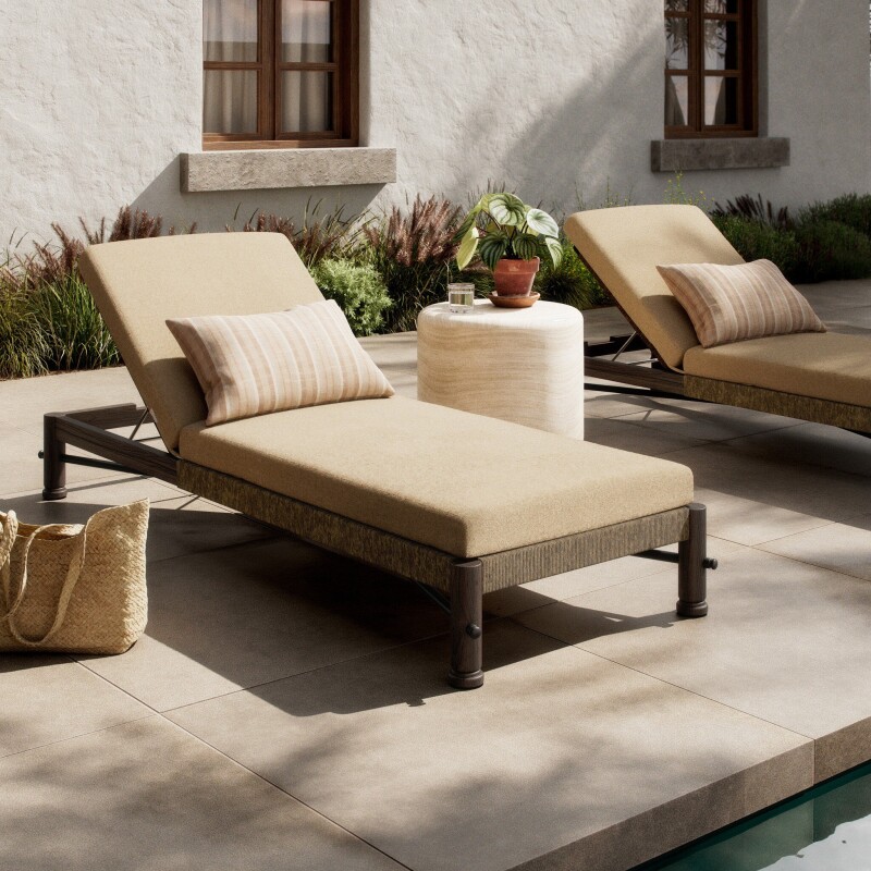 Finnegan Outdoor Chaise - 243362-002 243362002