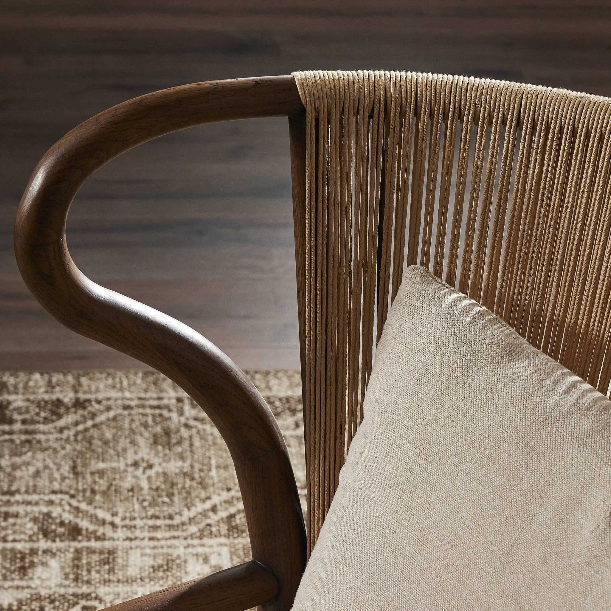 Amira Chair - 244120-001 244120001