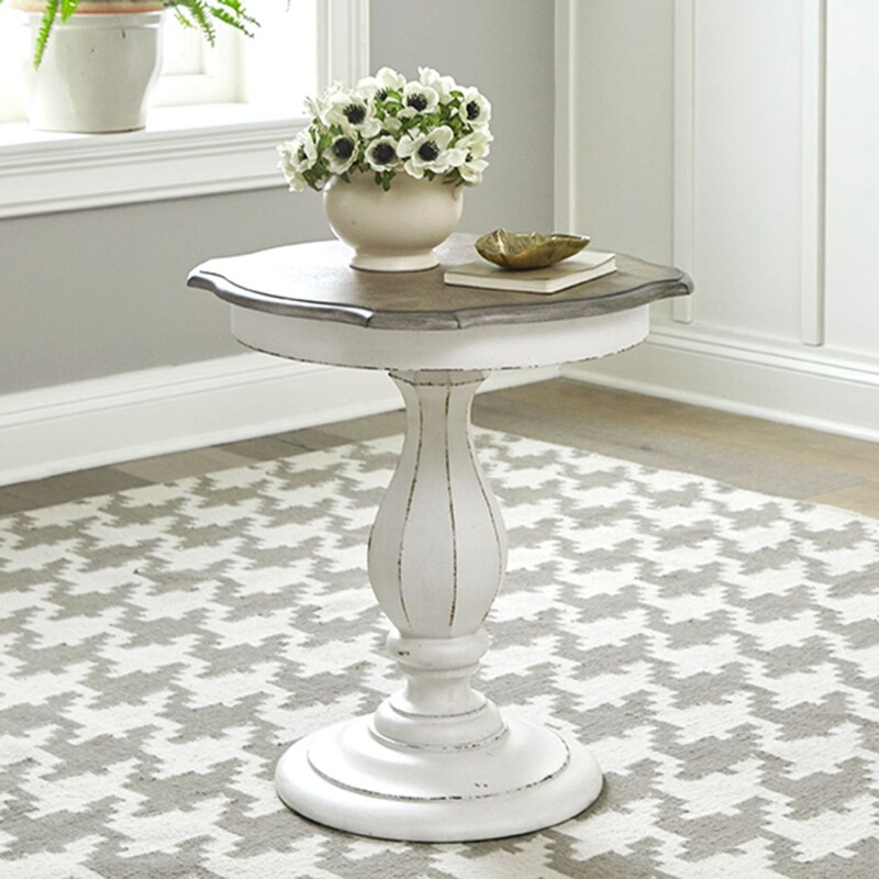 Magnolia Manor Round Accent Table 244AT2000