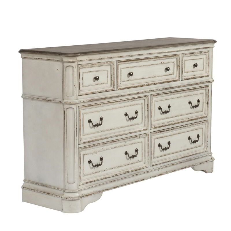 Magnolia Manor 7 Drawer Dresser 244BR31