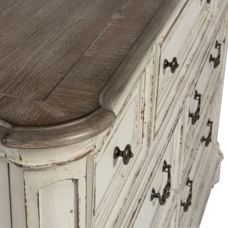 Magnolia Manor 7 Drawer Dresser 244BR31