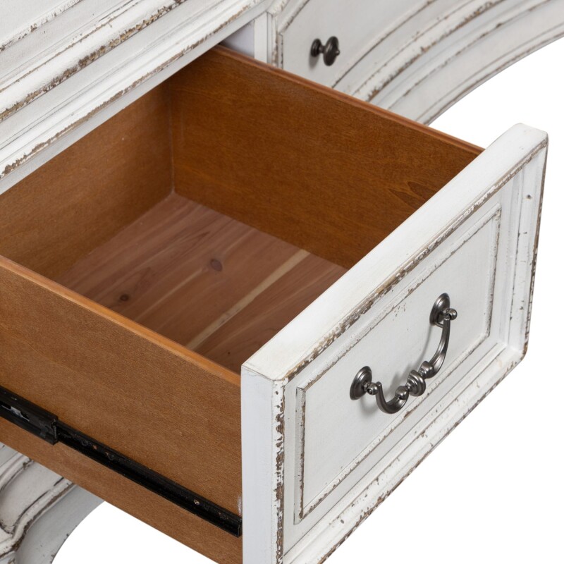 Magnolia Manor 9 Drawer Dresser 244BR34