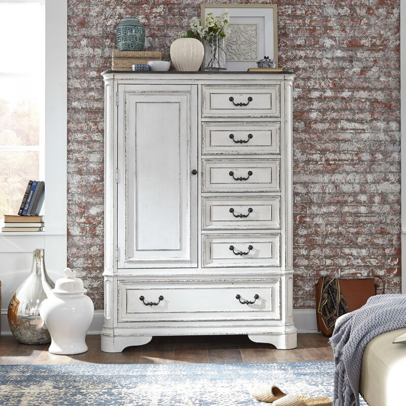 Magnolia Manor Master Chest 244BR42MC