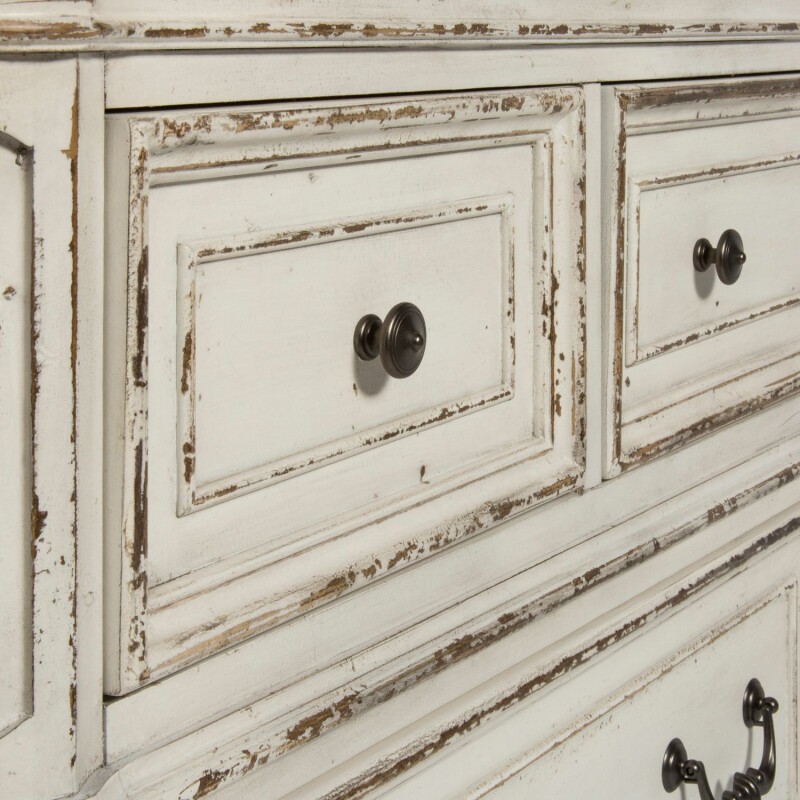 Magnolia Manor Dresser & Mirror 244BRDM